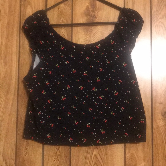 Cherry crop - Picture 3 of 3